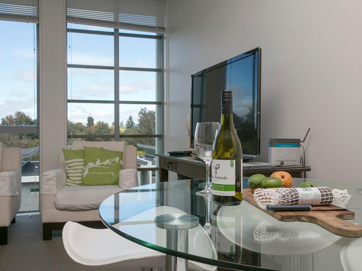 Marinaside Villa - Taupo Holiday Apartment Exterior foto