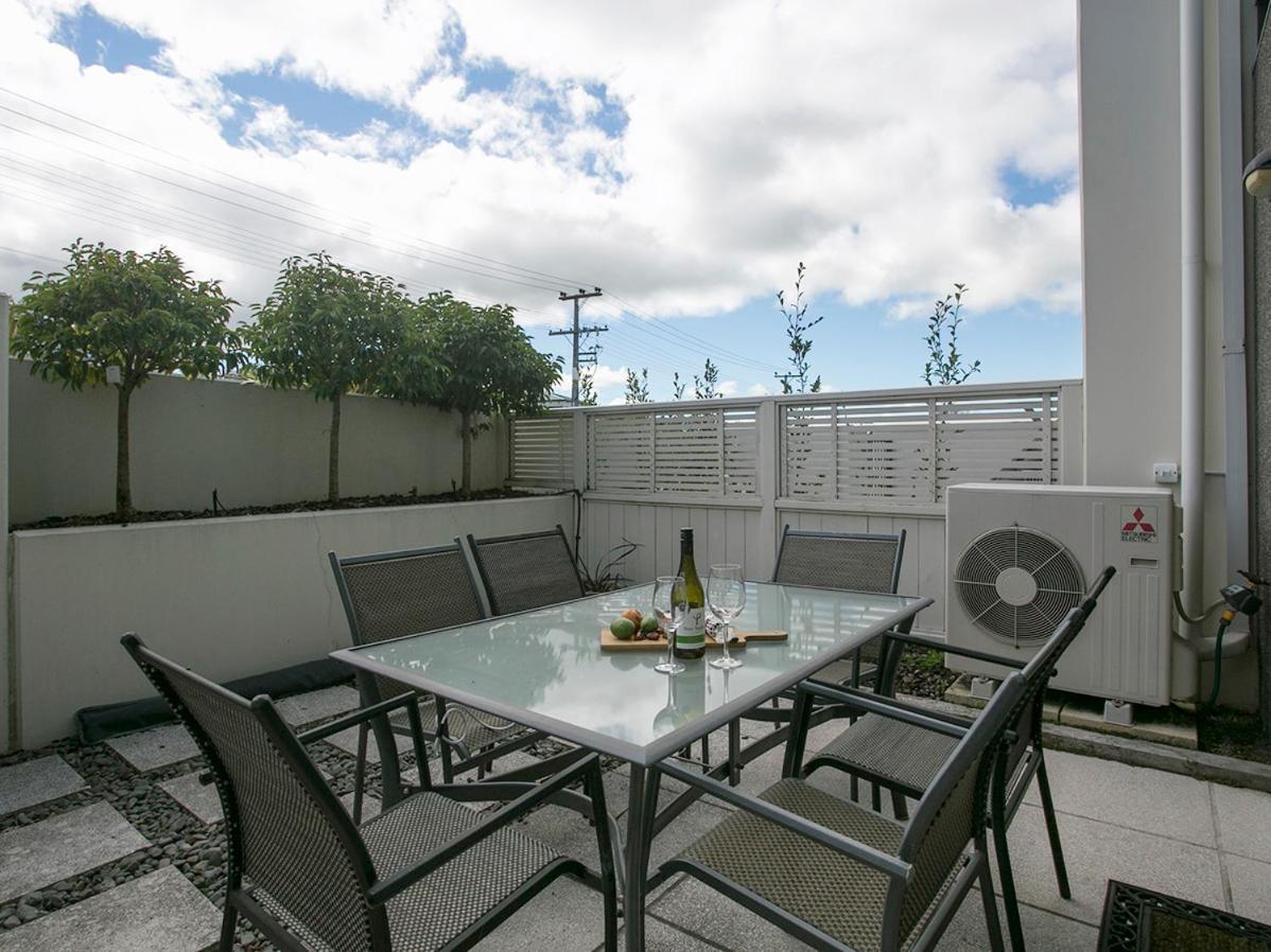 Marinaside Villa - Taupo Holiday Apartment Exterior foto