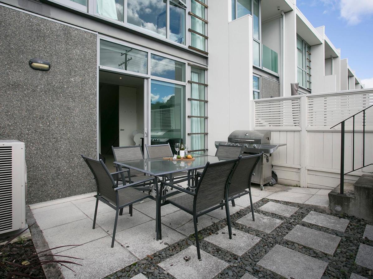 Marinaside Villa - Taupo Holiday Apartment Exterior foto