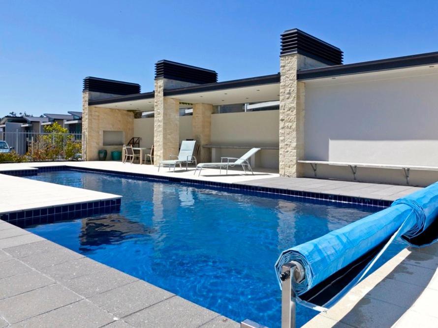 Marinaside Villa - Taupo Holiday Apartment Exterior foto